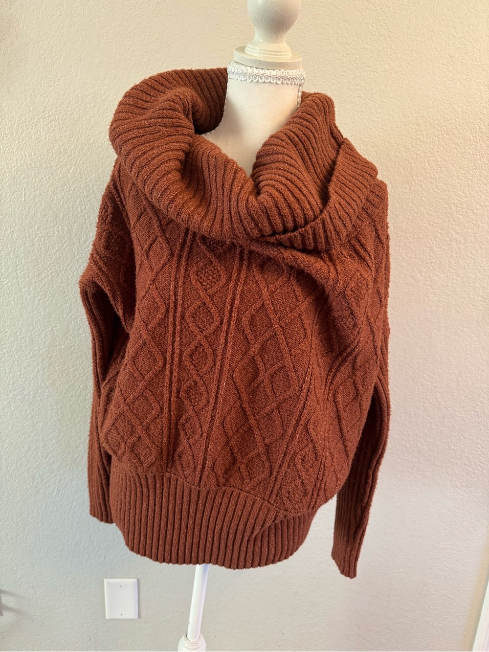Shyanne Rust Orange Cable Knit Cowl Neck Sweater Boot Barn Boho Size Large L